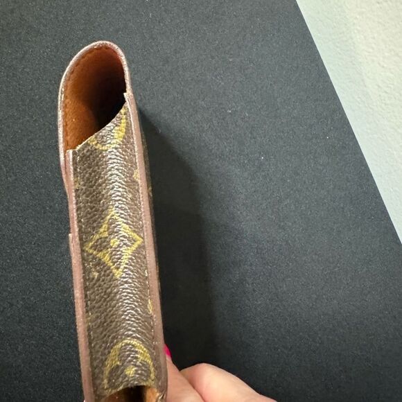 LOUIS VUITTON Monogram Etui Case - Picture 3 of 7